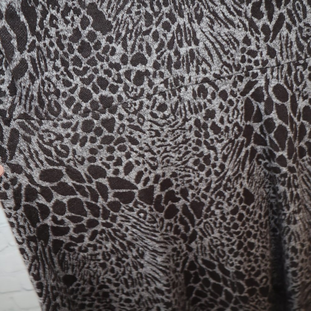 Leota Ocelot Gray 3/4 Sleeve Scoop Back Circle Midi Dress Women's Size 2X-NWOT - Picture 3 of 9